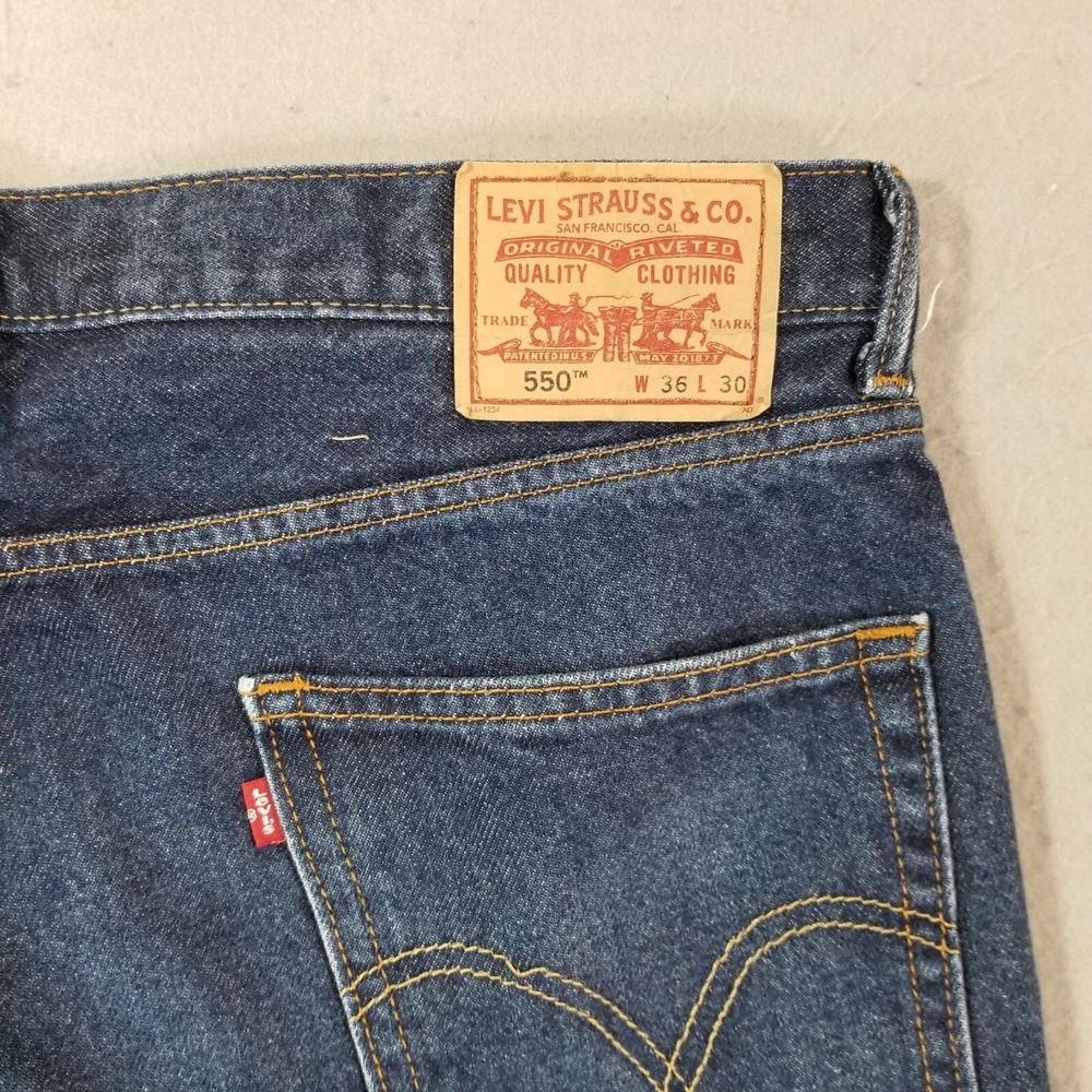 Levi's 550 jeans men's 36 x 30 relaxed fit blue denim pants retro American - Picture 9 of 12